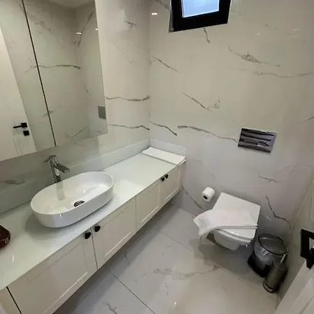 Villa Magnificent With Private Pool