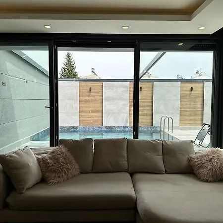 Magnificent With Private Pool Villa Aksu (Antalya)