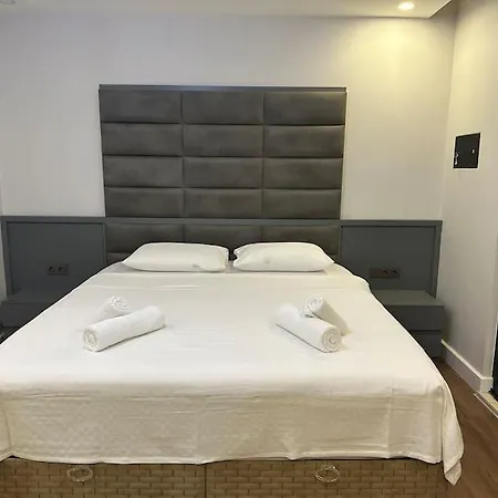 Villa Magnificent With Private Pool *
