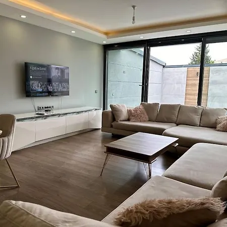 Magnificent With Private Pool * Aksu (Antalya)