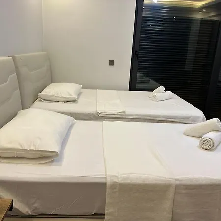Magnificent With Private Pool *