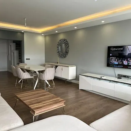 וילה Magnificent With Private Pool